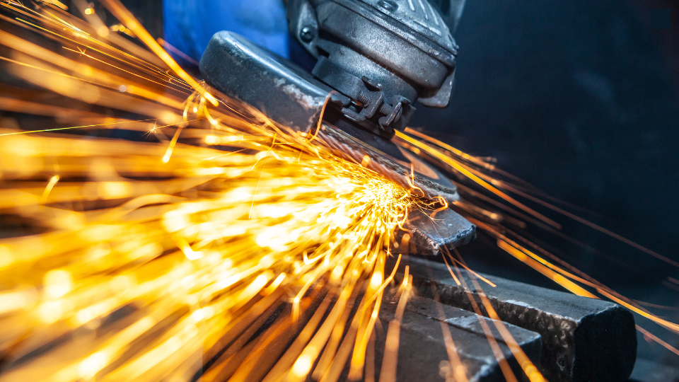 Grind smarter blog image - grinding with sparks