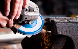 Ceramic grinding wheel in use
